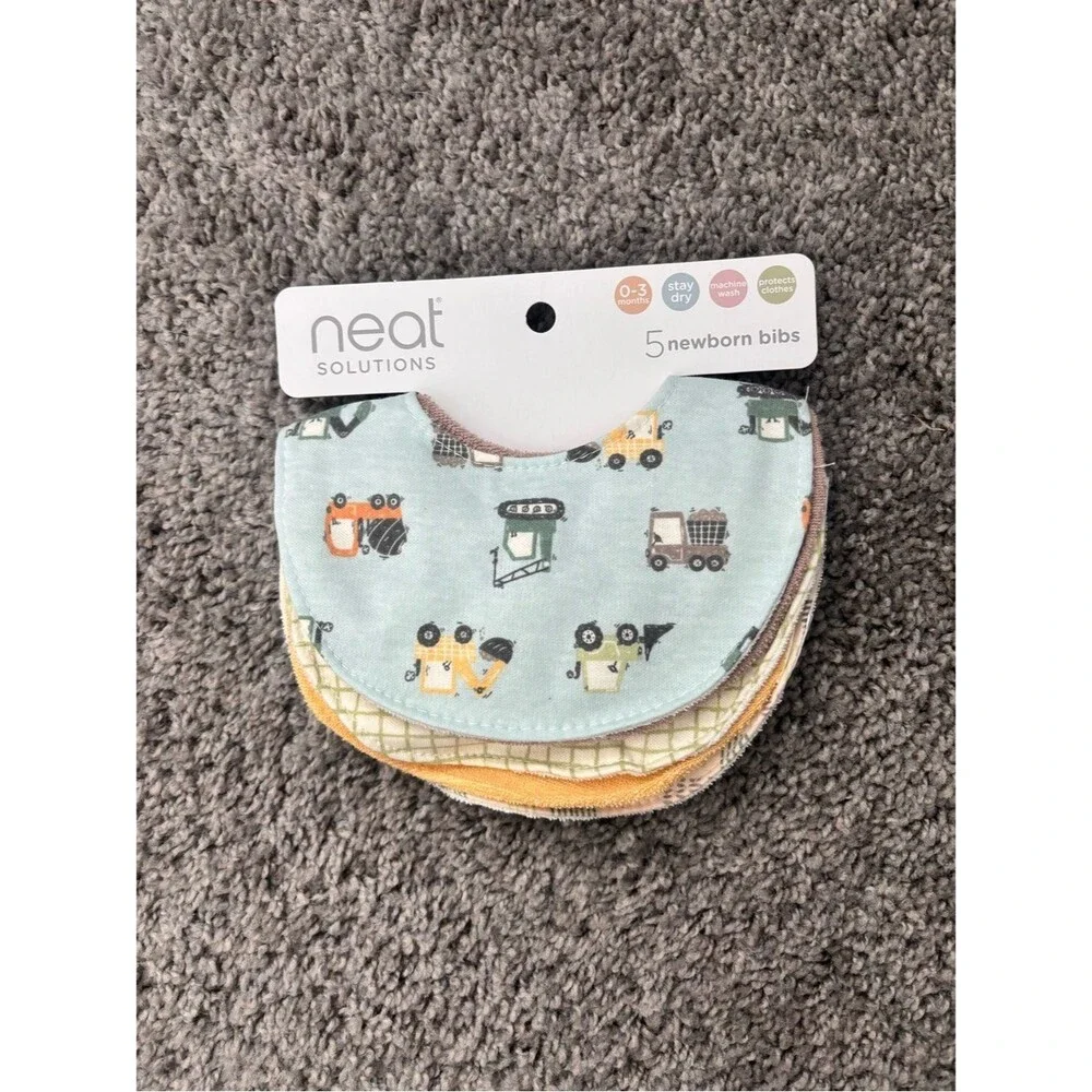 Neat Solutions Newborn/0-3 Bibs (5 Pack) NWT